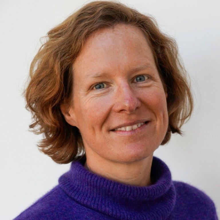 Lisa Cox.jpg