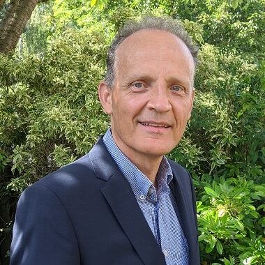 Martin-Woodfield-Digital-Marketing-Consultant-Manchester-small.jpg